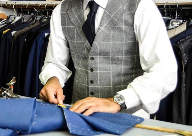 Искусство пошива жилетов оптом: как выбрать качественного поставщика и организовать успешное производство