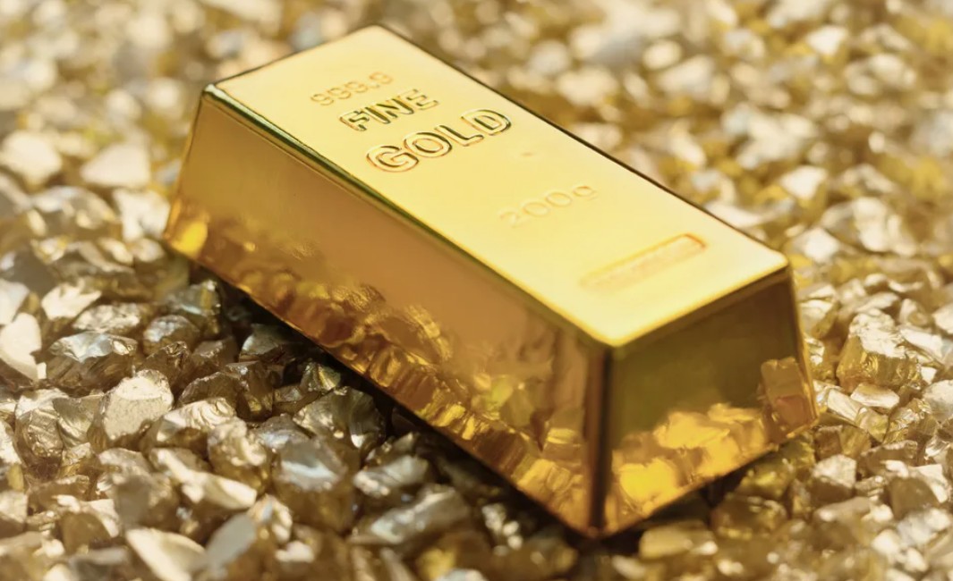 Золото готовится к прорыву в преддверии декабрьского отчета по NFP