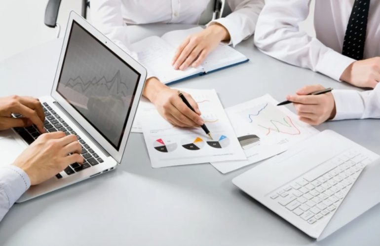 От стартапа до успешной компании: IT-консалтинг на каждом этапе роста малого бизнеса